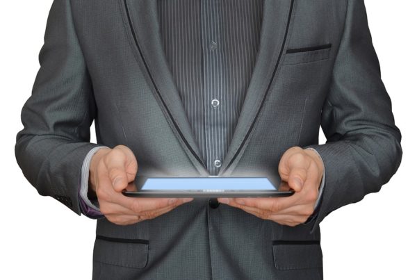 online presence manager